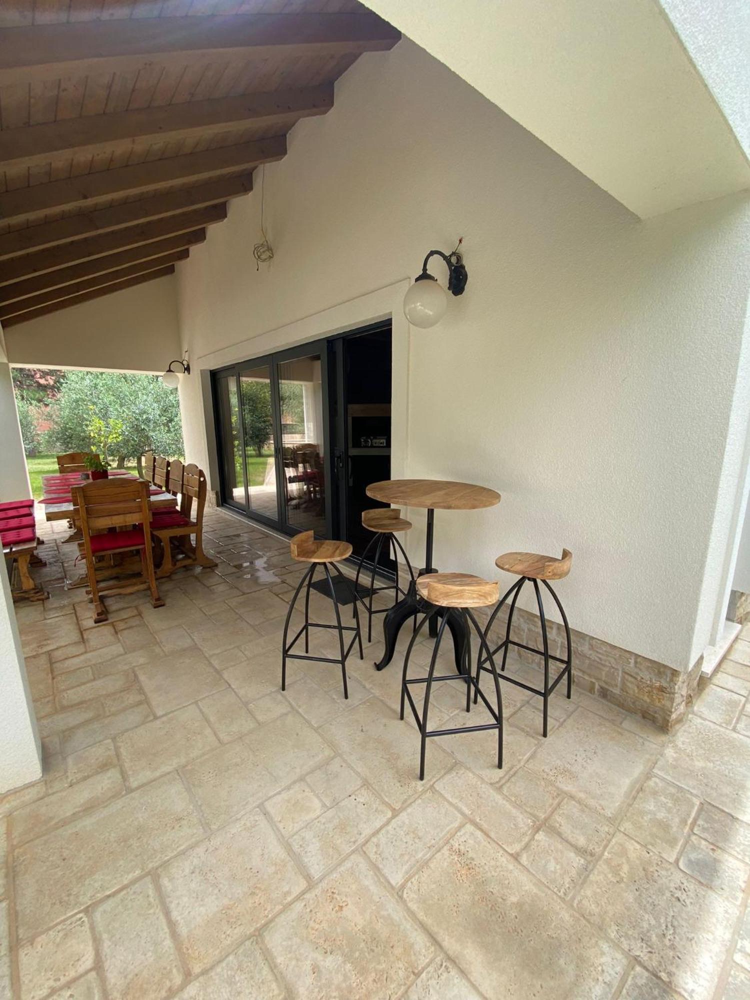 Villa Jalan Vrsi Esterno foto