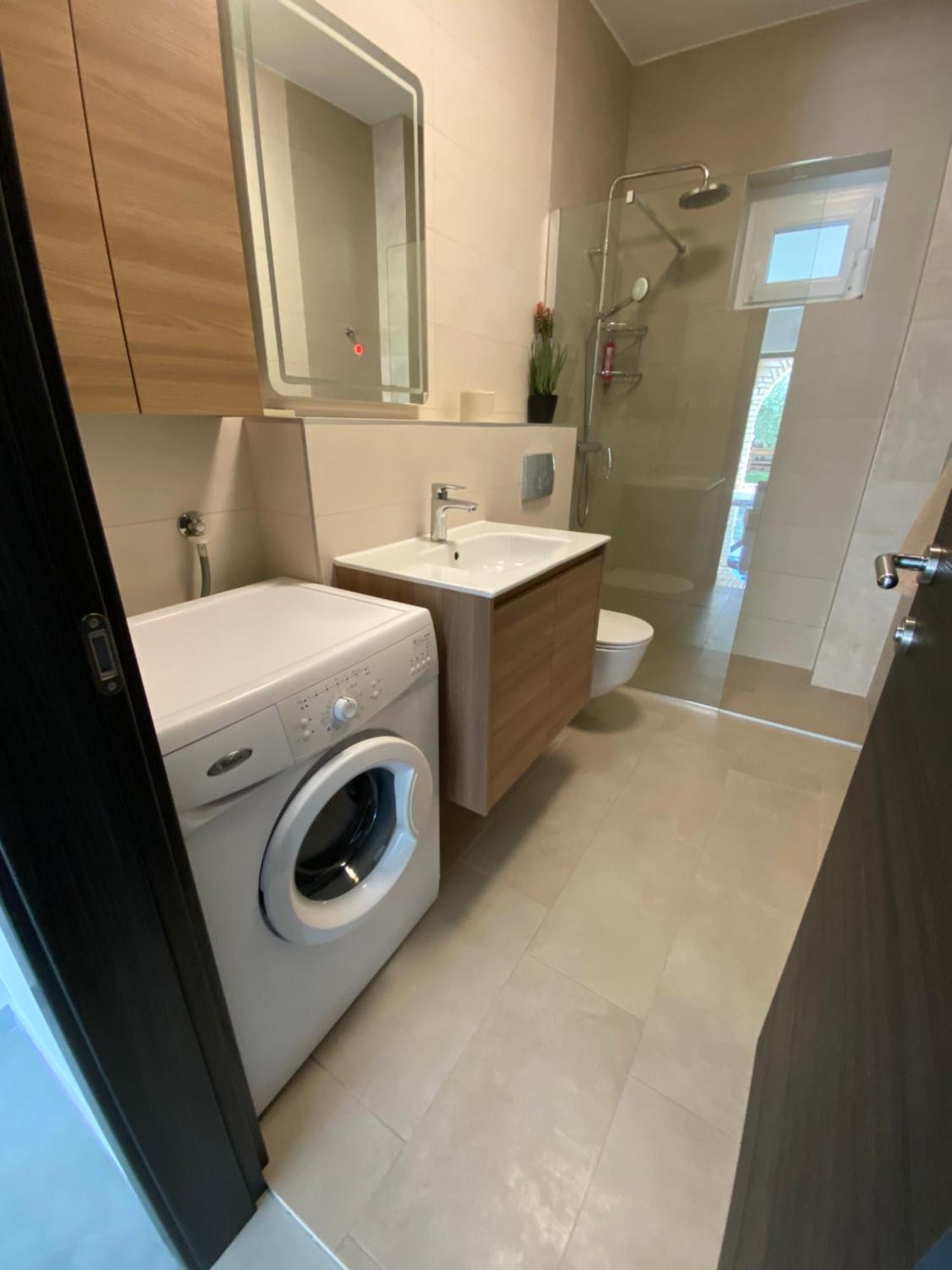 Villa Jalan Vrsi Esterno foto